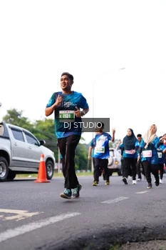 Runner Photo 4864233