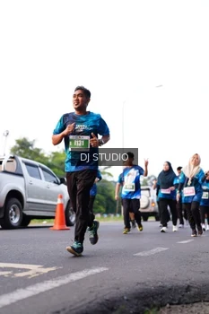 Runner Photo 4864239