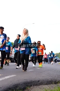 Runner Photo 4864272