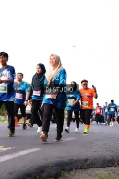 Runner Photo 4864282