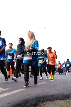 Runner Photo 4864293