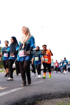 Runner Photo 4864307