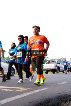 Runner Photo 4864316