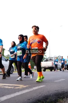 Runner Photo 4864319
