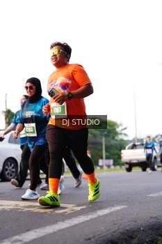 Runner Photo 4864340