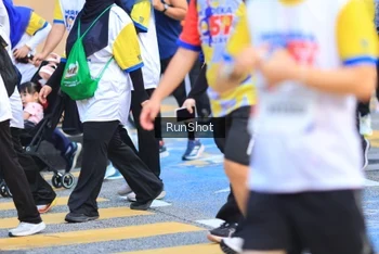 Runner Photo 4864349