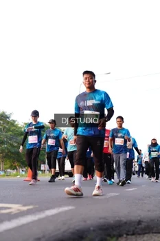 Runner Photo 4864371