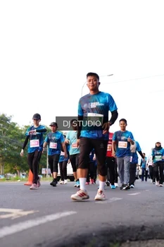 Runner Photo 4864375