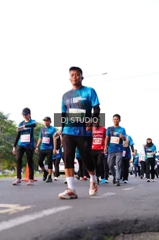 Runner Photo 4864394