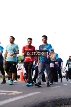 Runner Photo 4864403