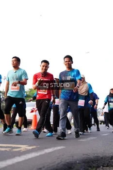 Runner Photo 4864408