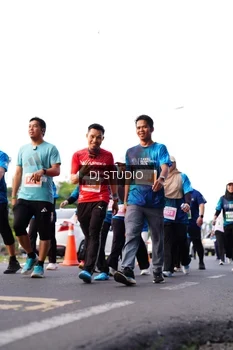 Runner Photo 4864410