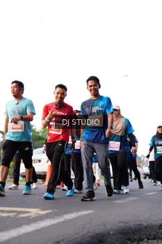 Runner Photo 4864420