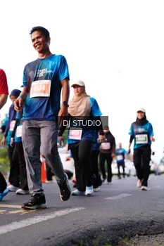 Runner Photo 4864455