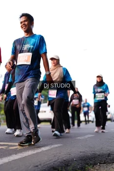 Runner Photo 4864463
