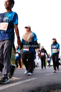 Runner Photo 4864490