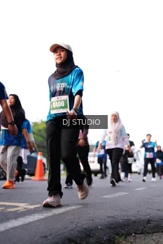 Runner Photo 4864572