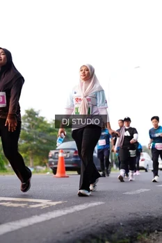 Runner Photo 4864600