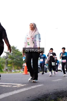 Runner Photo 4864611
