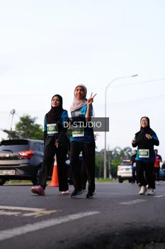 Runner Photo 4864695