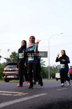 Runner Photo 4864708