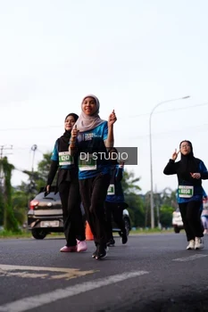 Runner Photo 4864724