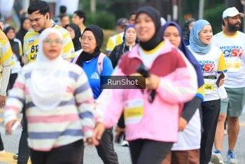 Runner Photo 4864727