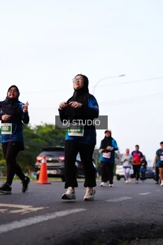 Runner Photo 4864747