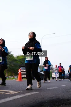 Runner Photo 4864755