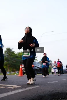 Runner Photo 4864760