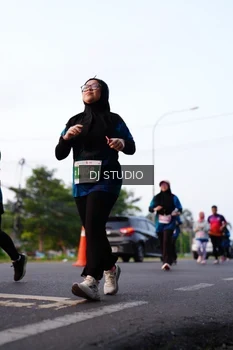 Runner Photo 4864775