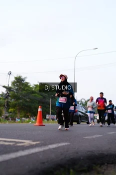 Runner Photo 4864795