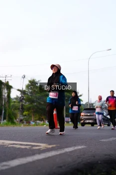 Runner Photo 4864841