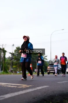 Runner Photo 4864858