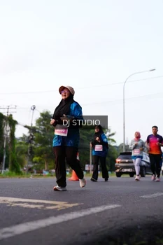 Runner Photo 4864865