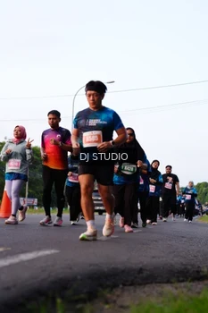 Runner Photo 4864871