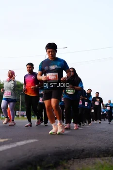 Runner Photo 4864881