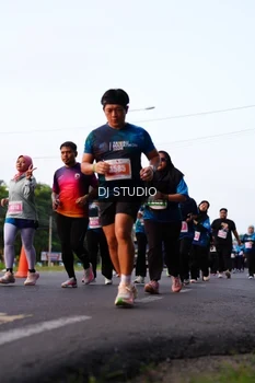 Runner Photo 4864886