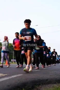 Runner Photo 4864887