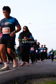 Runner Photo 4864909