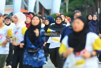 Runner Photo 4864926