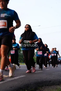 Runner Photo 4864936