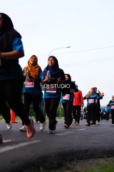 Runner Photo 4864942