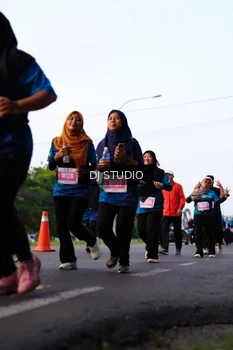 Runner Photo 4864959