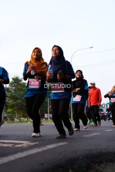 Runner Photo 4864979