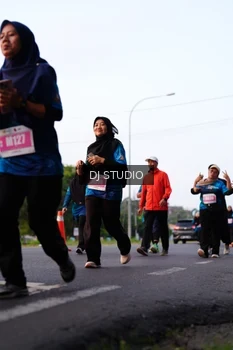 Runner Photo 4864993