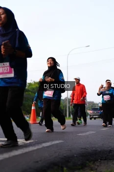 Runner Photo 4865004