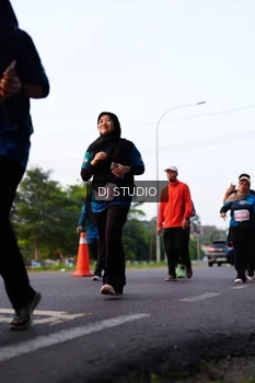 Runner Photo 4865014