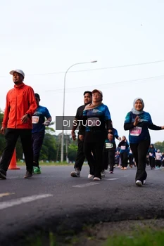 Runner Photo 4865035