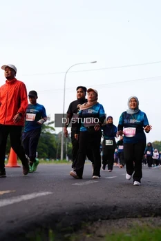 Runner Photo 4865051